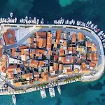 Apartment 1 Bedroom Amazing Apartment In Vodice