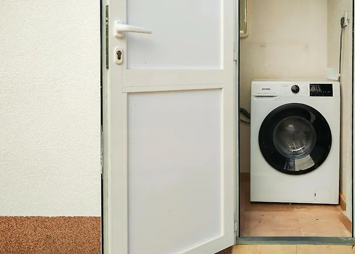 Awesome In With Wifi Apartman Vodice